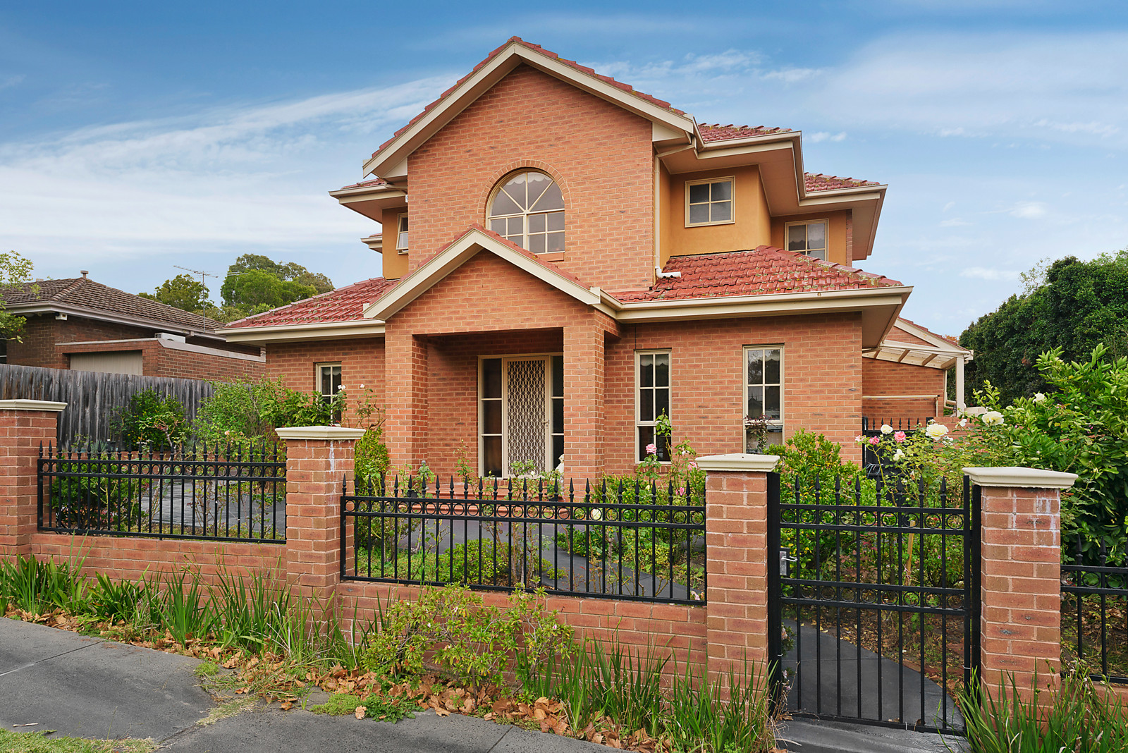 1/14 Suffolk Road, Surrey Hills
- Print Image 1