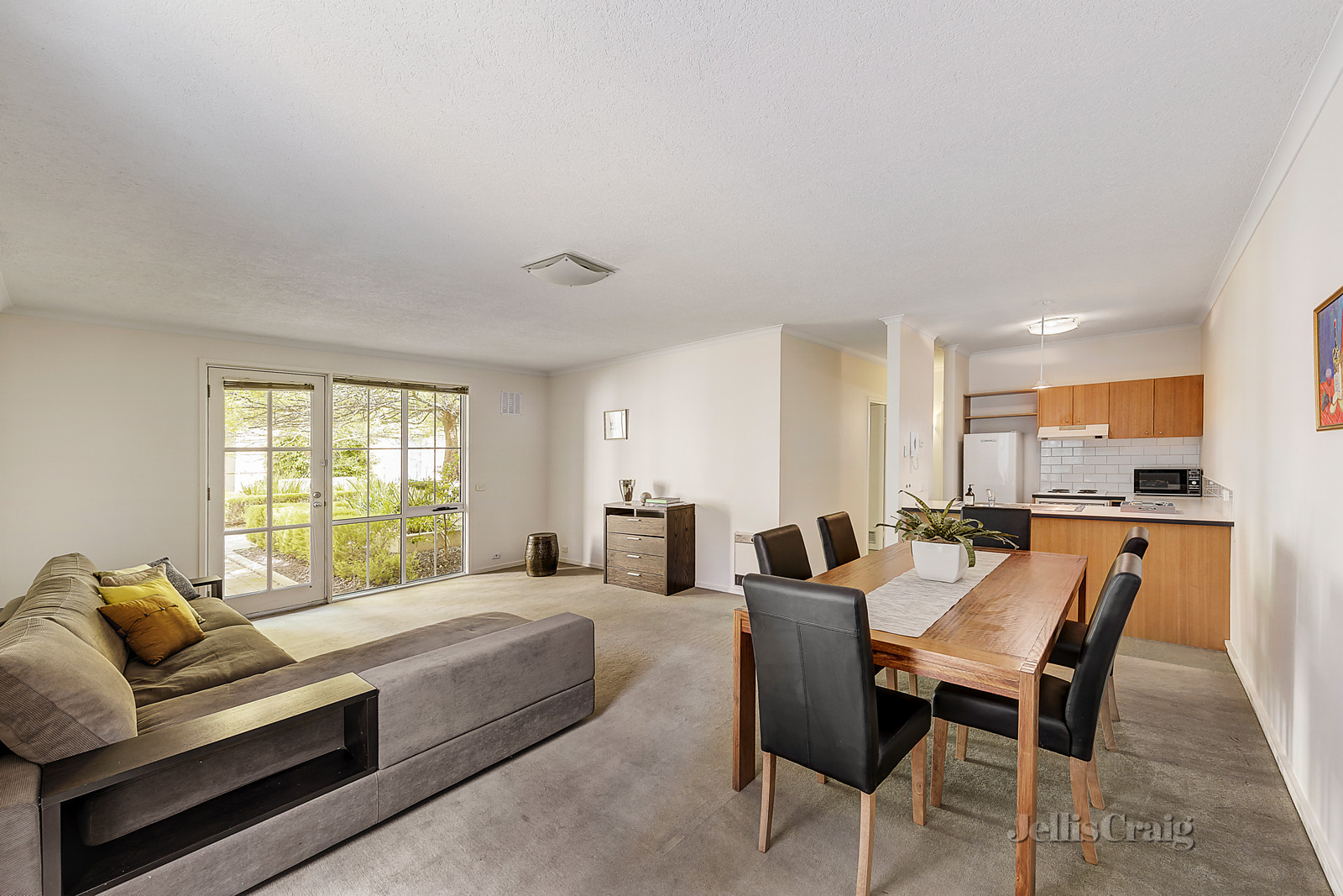 12/39 Rathdowne Street, Carlton
- Print Image 1