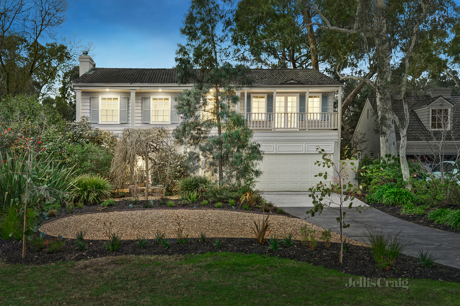 13 Ravenswood Court, Nunawading
- Print Image 1
