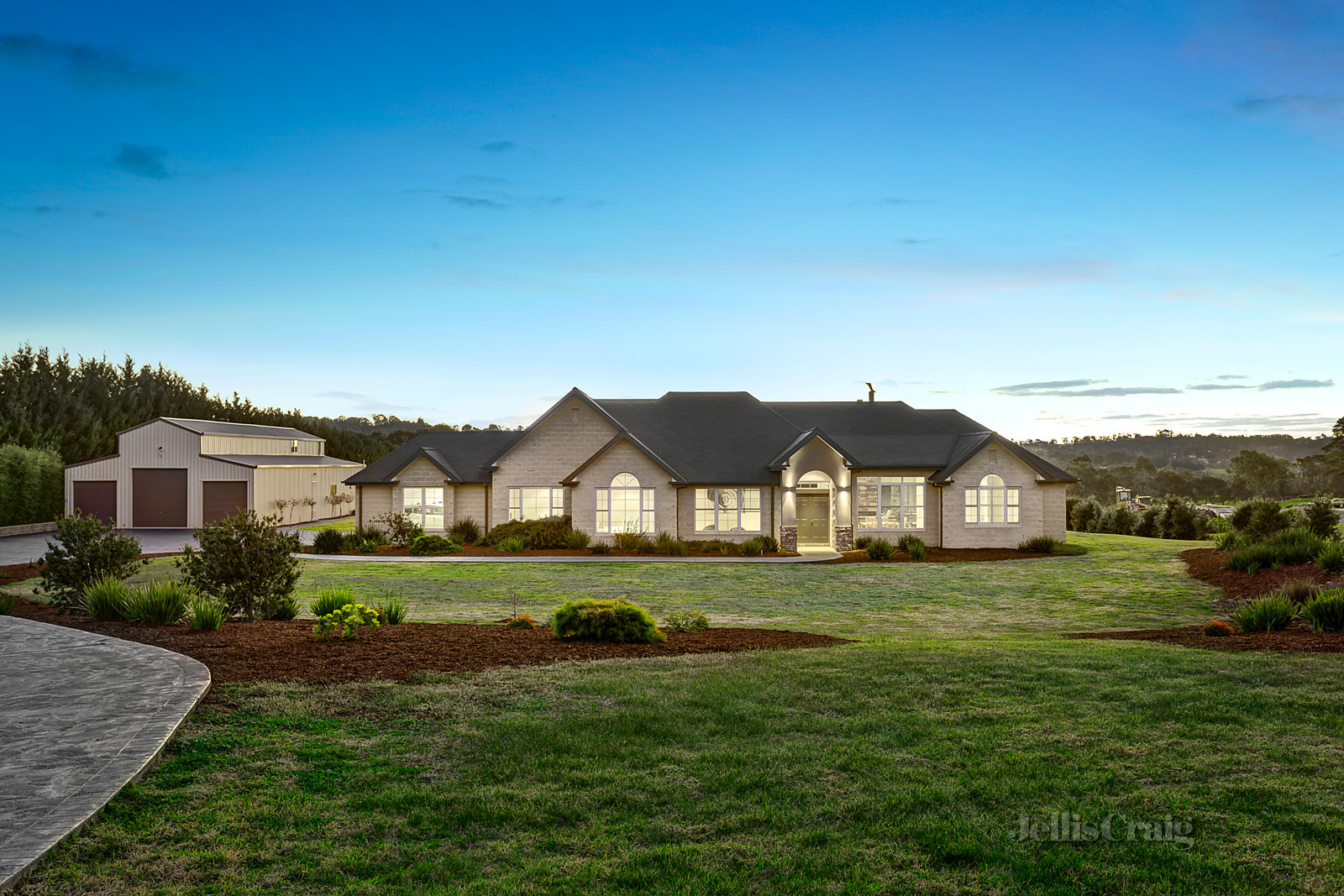 13 Stanley Street, Chirnside Park
- Print Image 1
