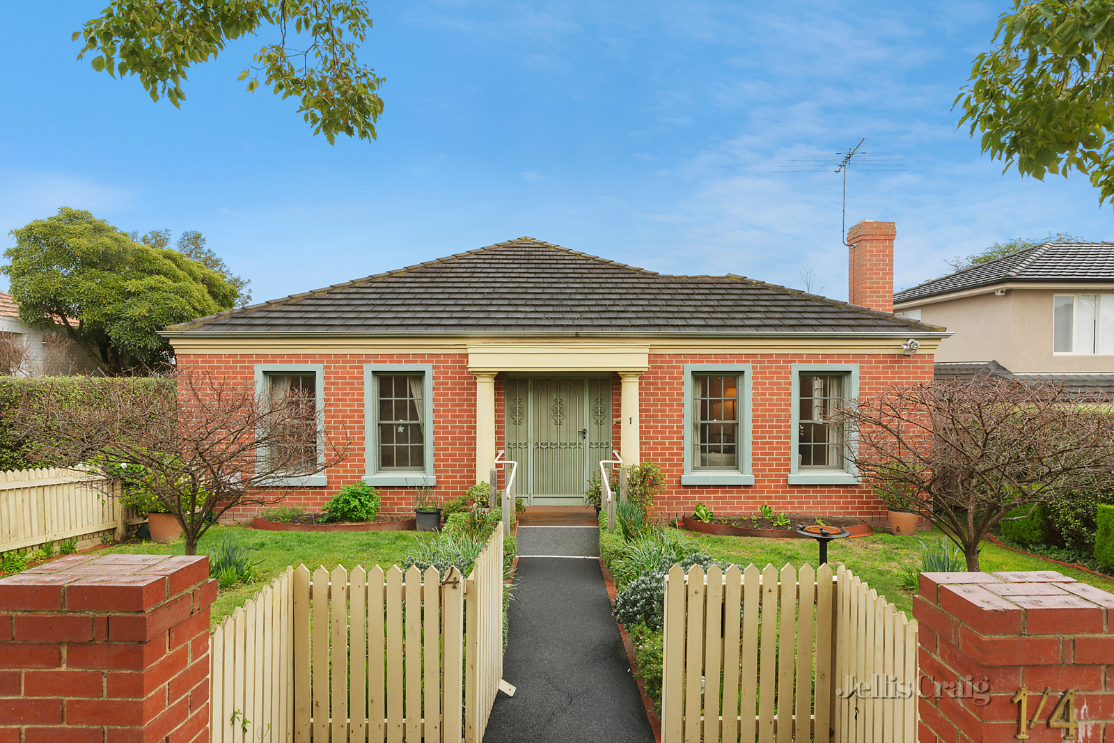 1/4 Glenluss Street, Balwyn
- Print Image 1