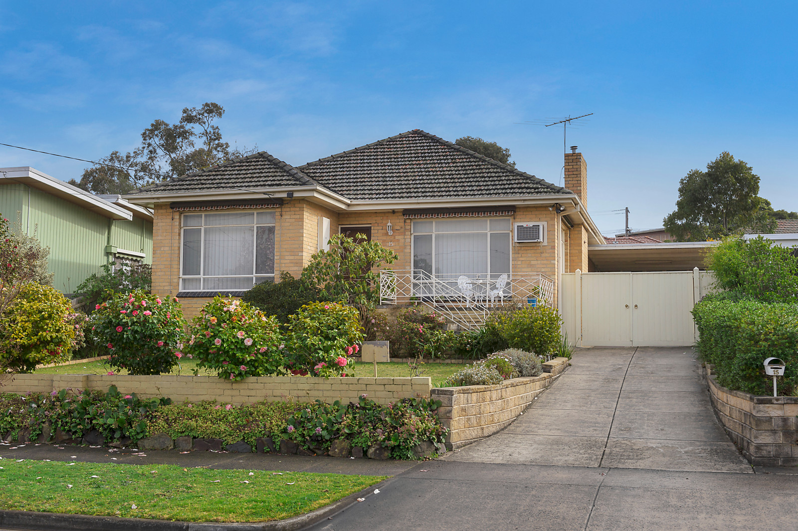 15 Hillside Road, Bulleen - Print Image 1