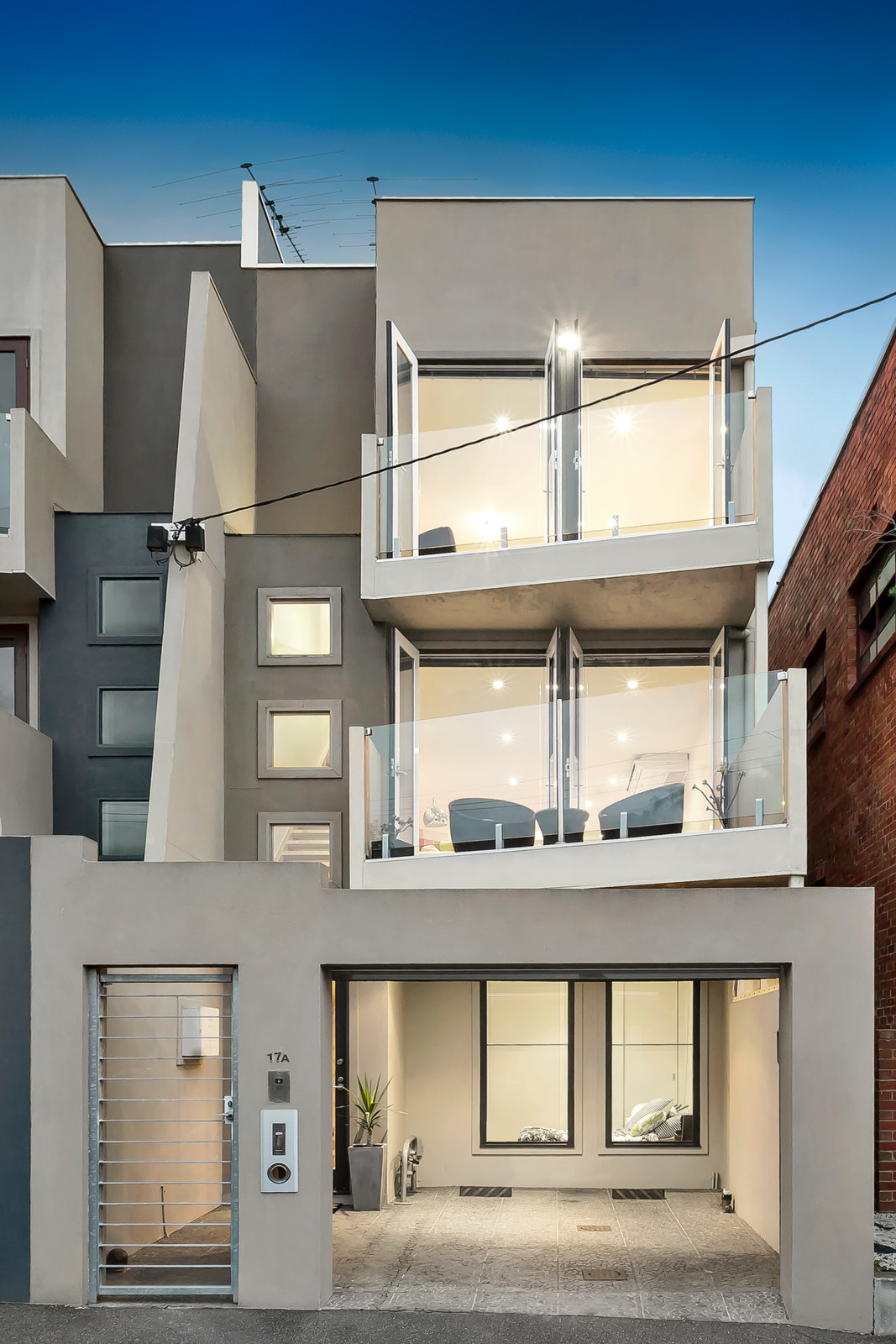 17a Dickmann Street, Richmond
- Print Image 1