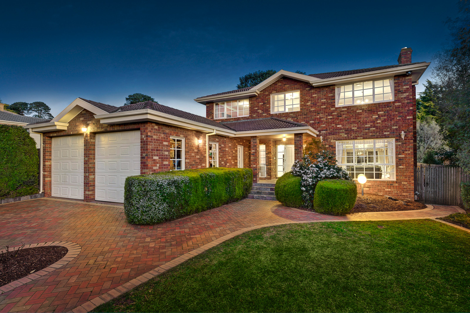 18 Crawley Grove, Ringwood North
- Print Image 1