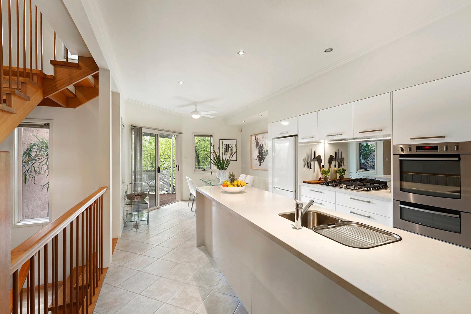 19 Yarra Bank Court, Abbotsford, VIC 3067 Jellis Craig