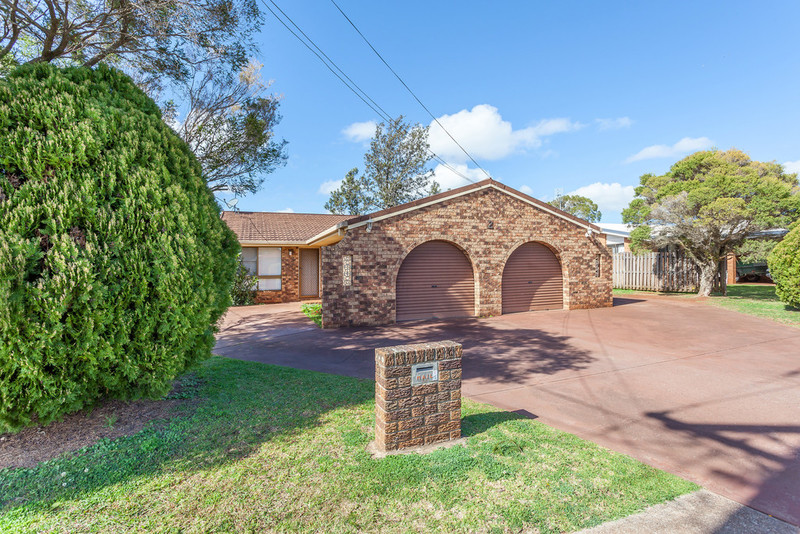 2 Amber Court, DARLING HEIGHTS QLD 4350