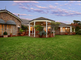 2 Emerald Court, MIDDLE RIDGE QLD 4350