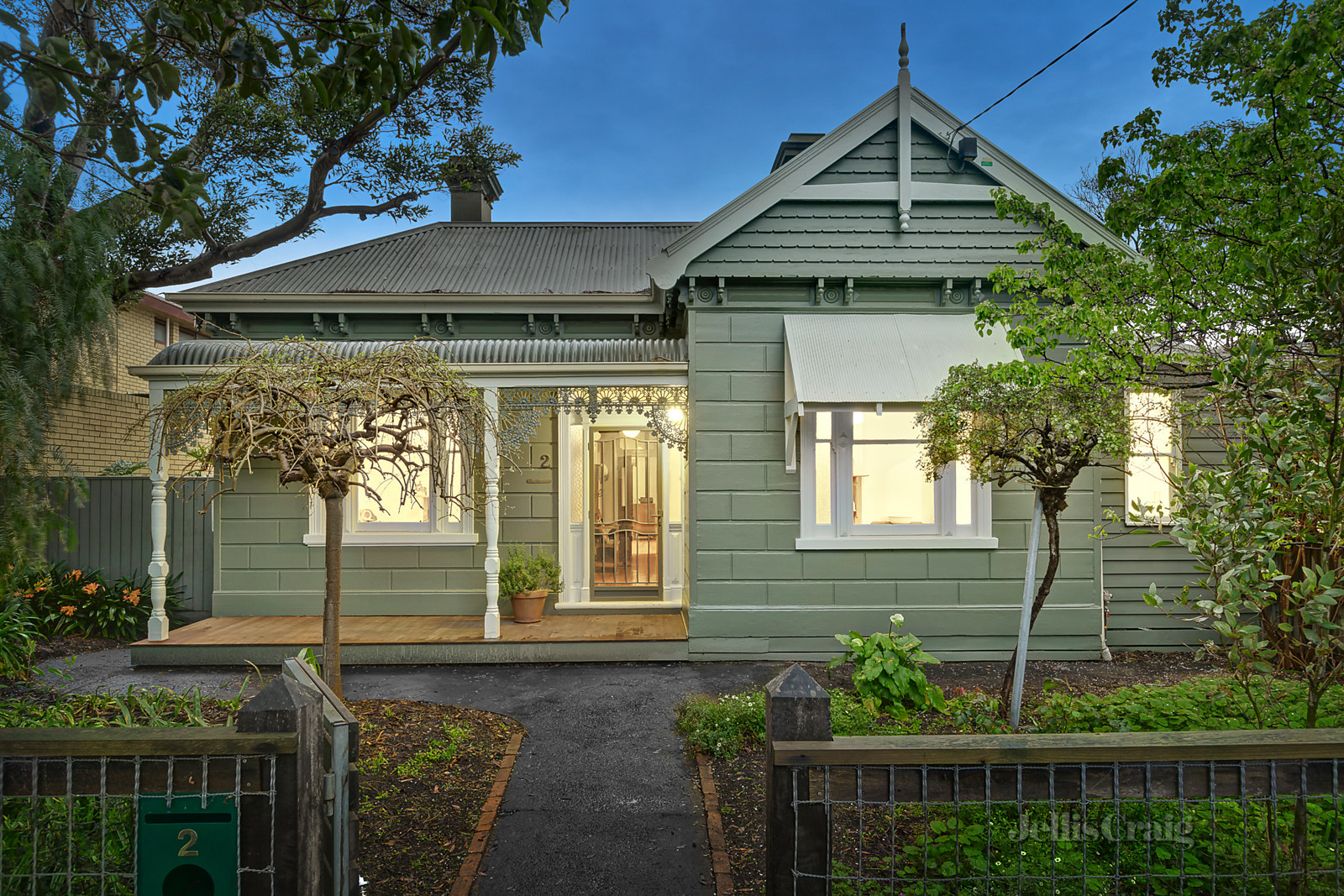 2 Jamieson Street, Northcote
- Print Image 1