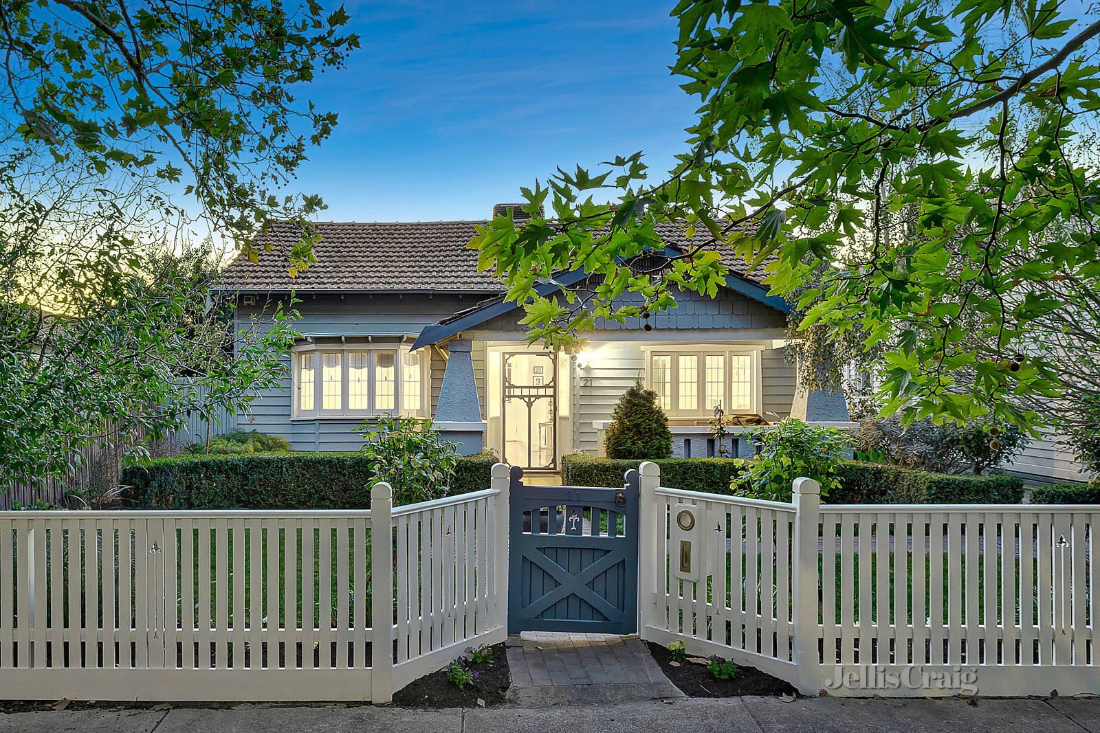 21 Vauxhall Road, Northcote - Print Image 1