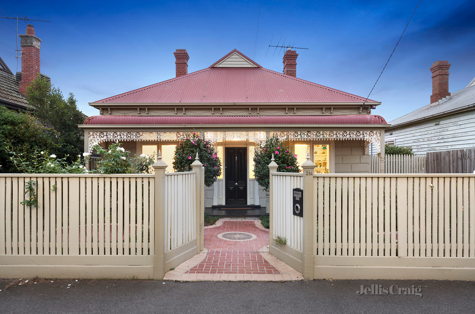 214 Hope Street, Brunswick West
- Print Image 1