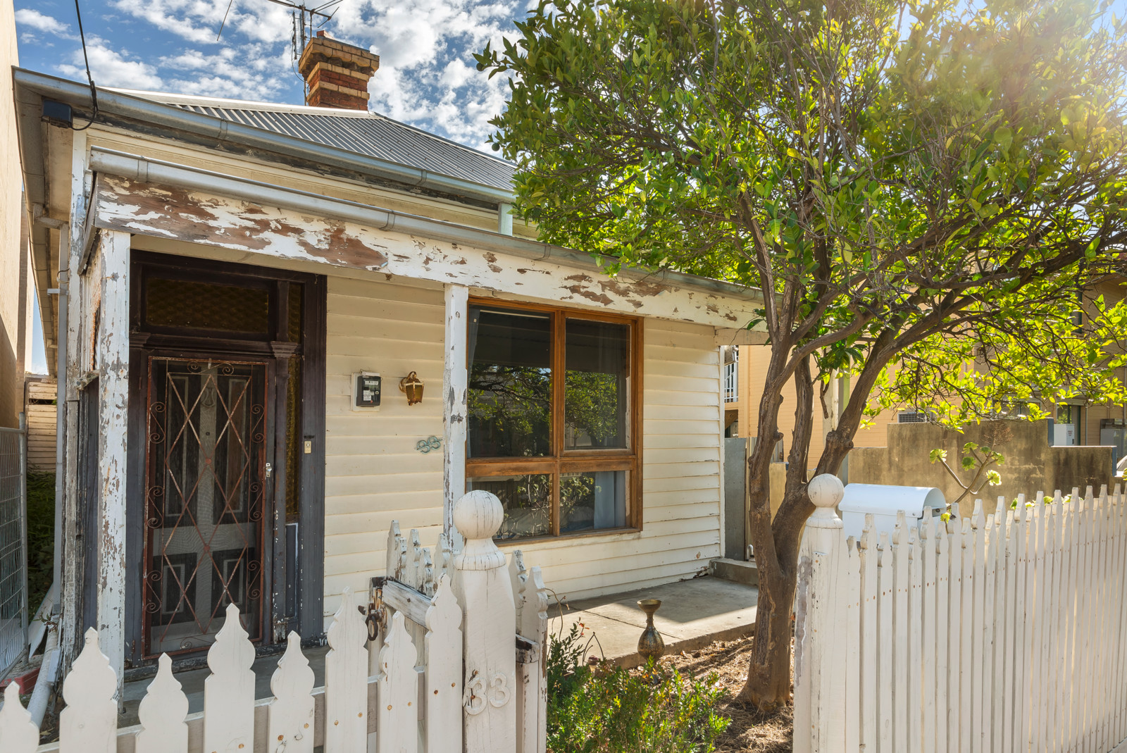 33 Nicholson Street, South Yarra
- Print Image 1