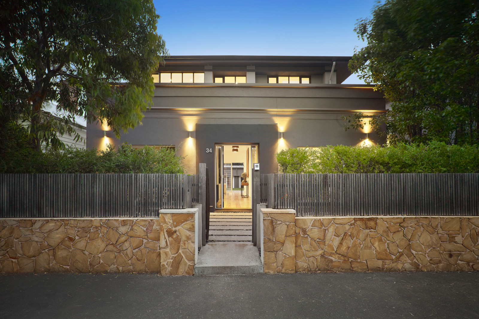 34 Park Grove, Richmond - Print Image 1