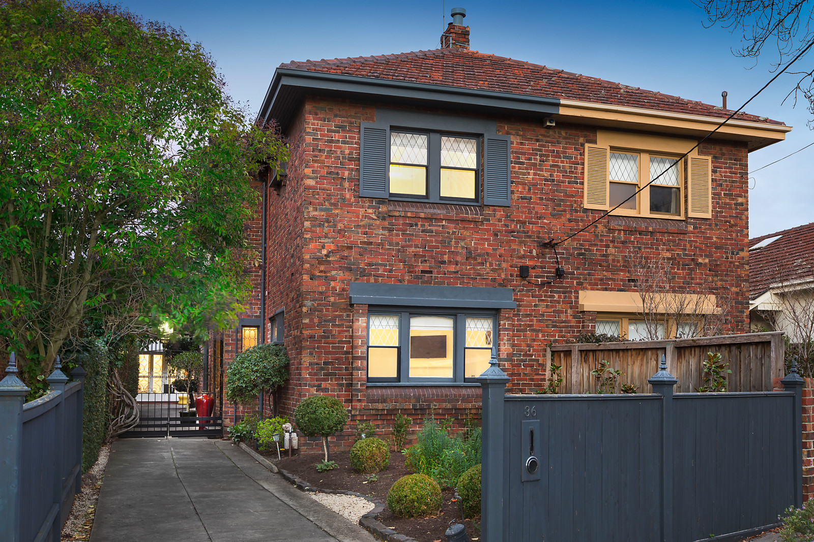 36 Ellerslie Place, Toorak - Print Image 1