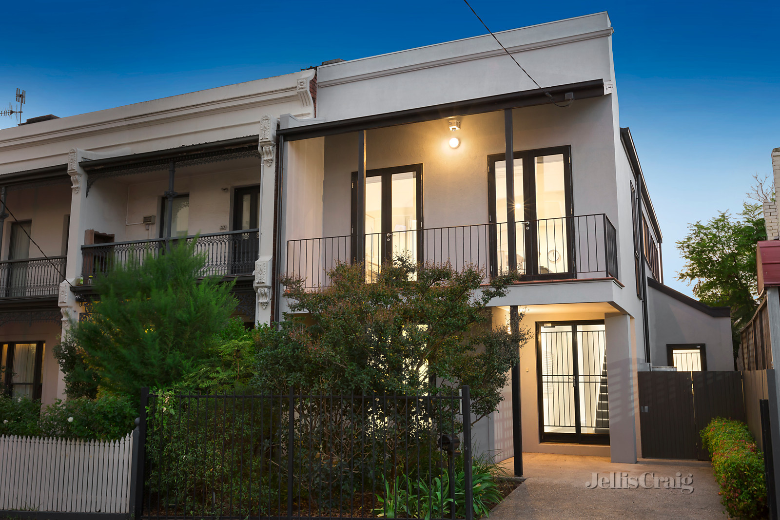 4 Normanby Place, Richmond
- Print Image 1