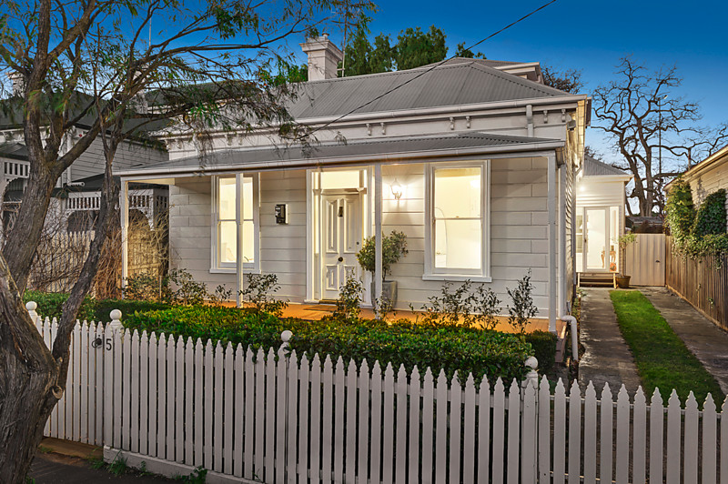 5 Station Street, Hawthorn East
- Print Image 1