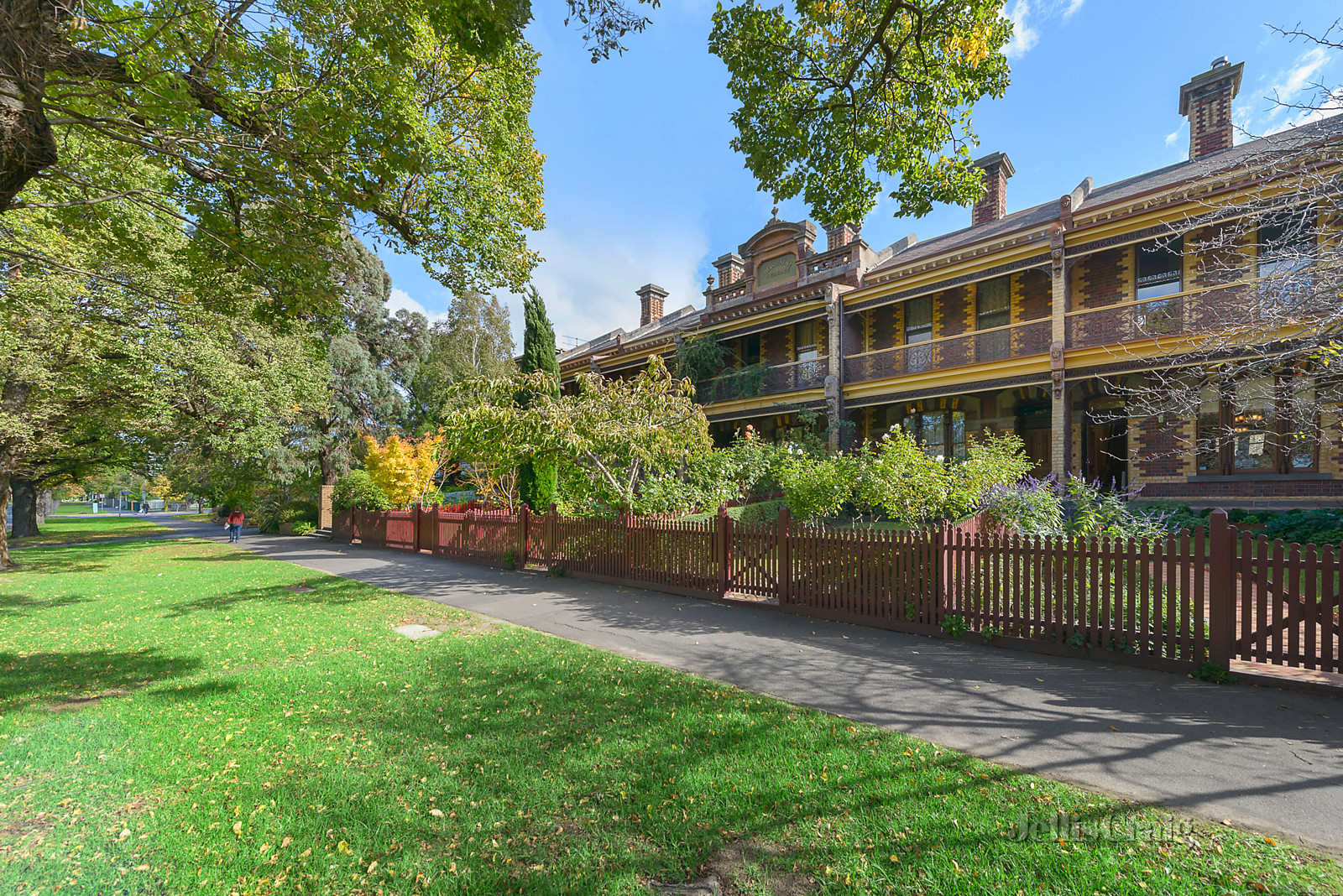 507 Royal Parade, Parkville
- Print Image 1