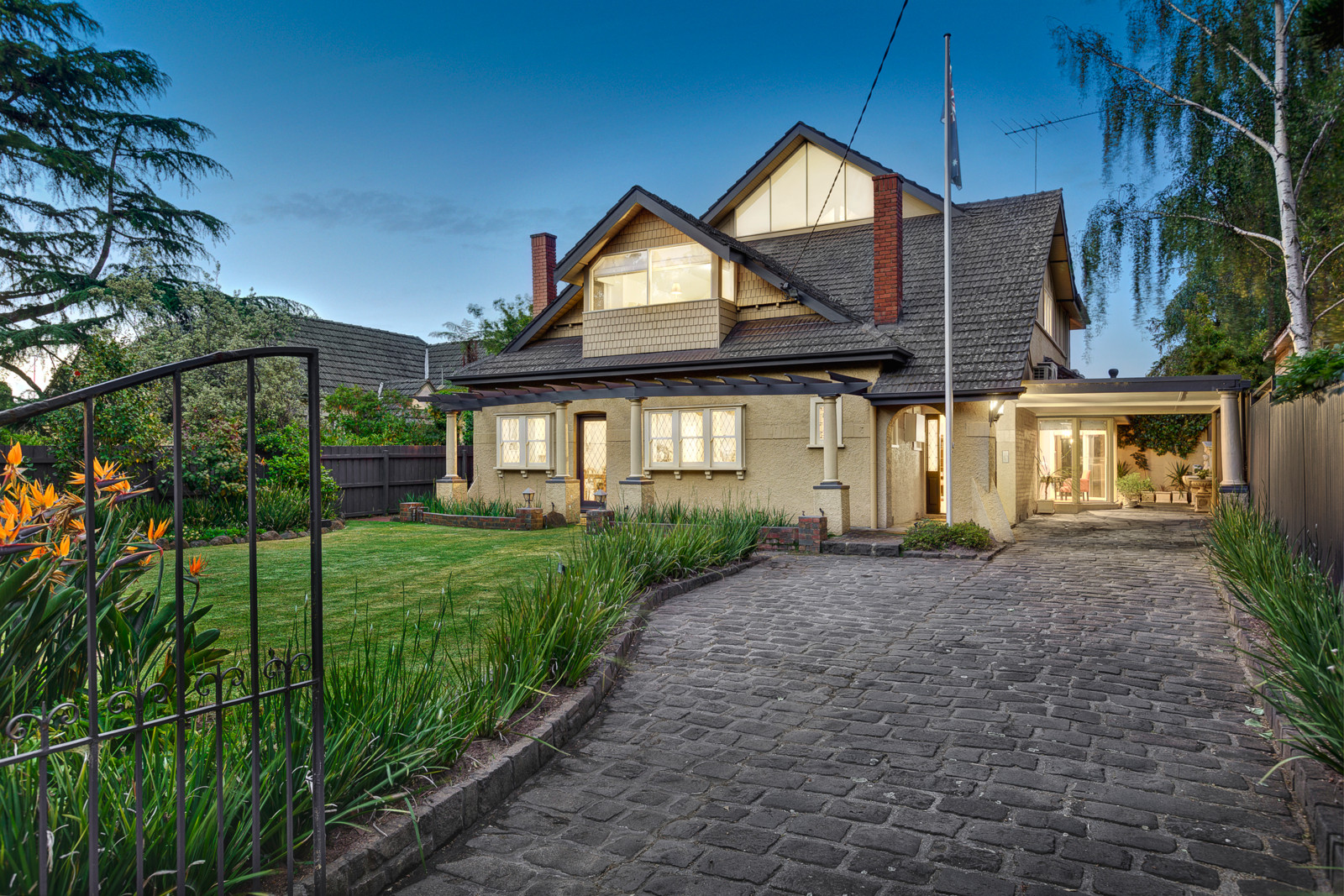 54 Fellows Street, Kew
- Print Image 1