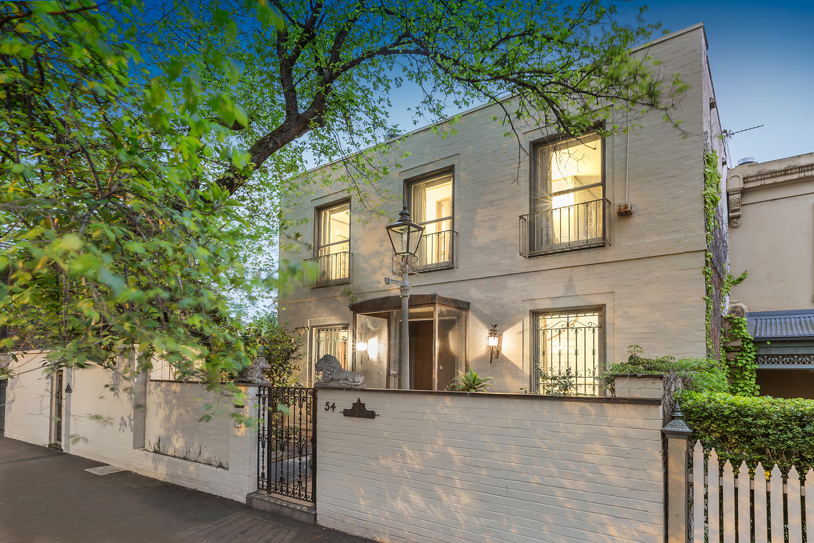 54 George Street, East Melbourne
- Print Image 1
