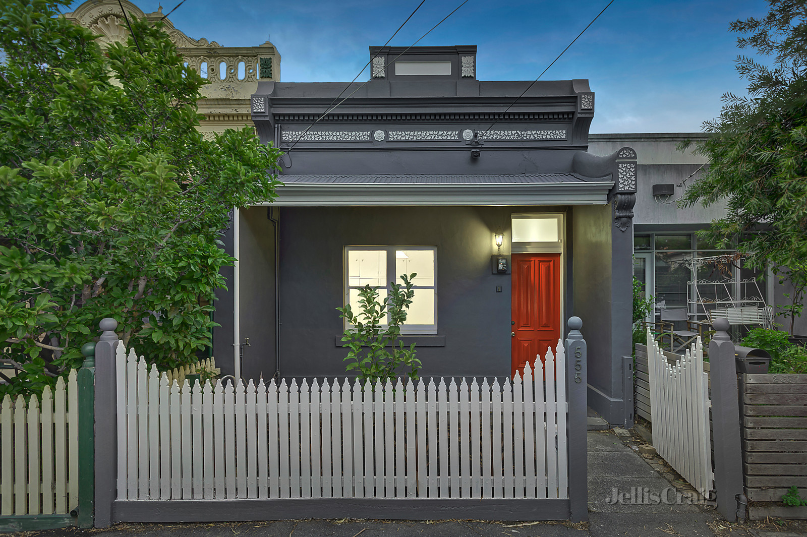 555 Rae Street, Fitzroy North
- Print Image 1