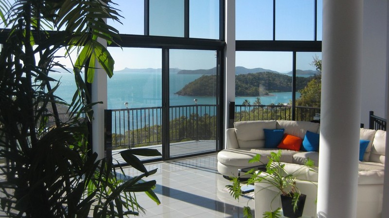 6 Neerim Crescent, SHUTE HARBOUR QLD 4802