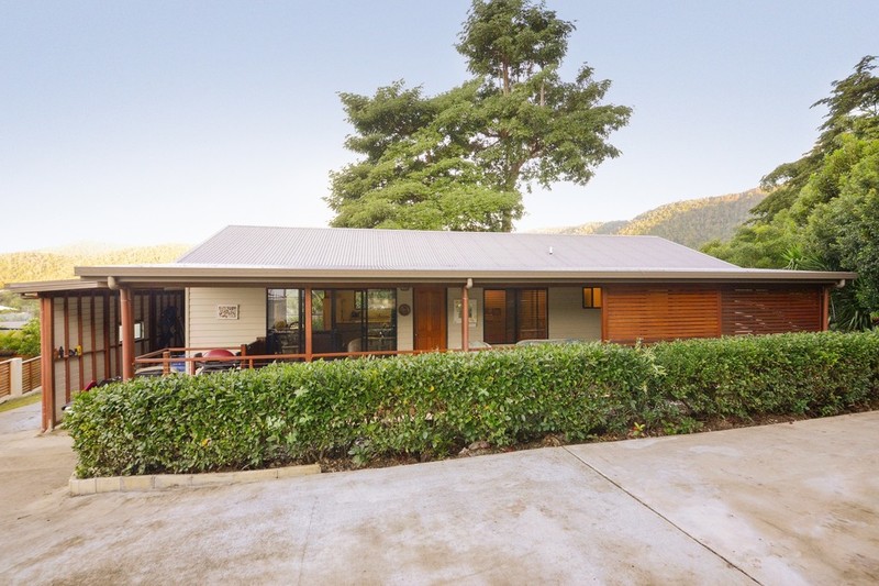 7 Rainbow Place, JUBILEE POCKET QLD 4802
