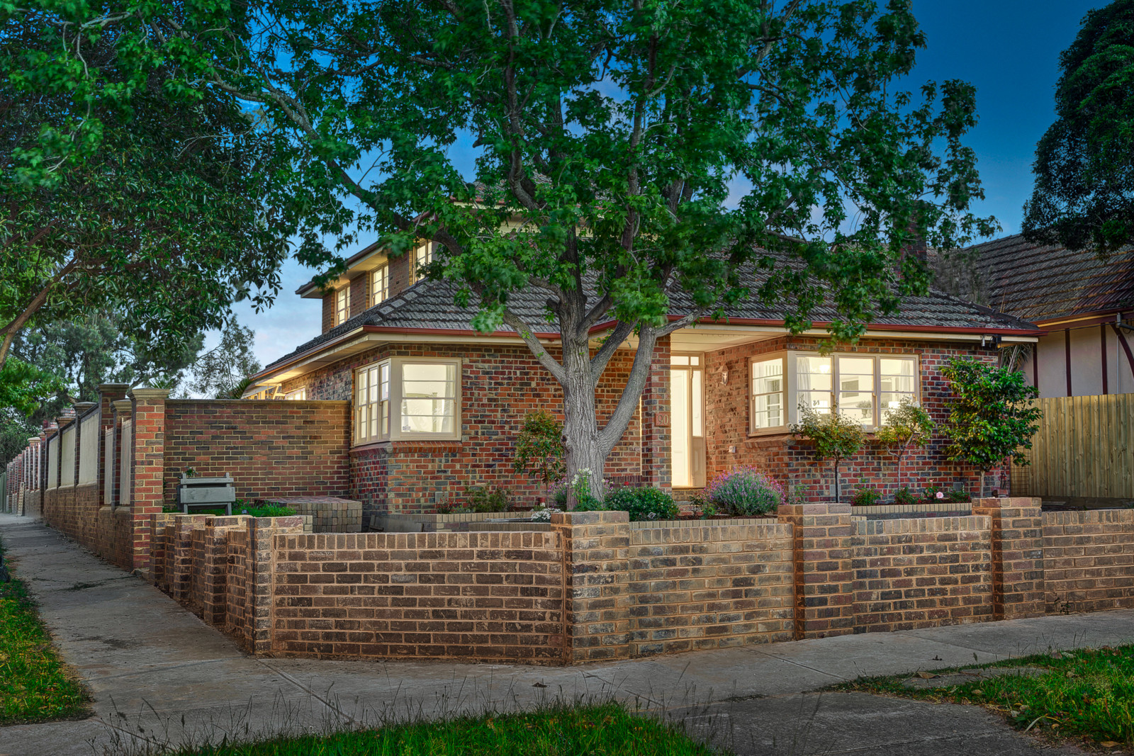 90 Dorking Road, Box Hill North
- Print Image 1