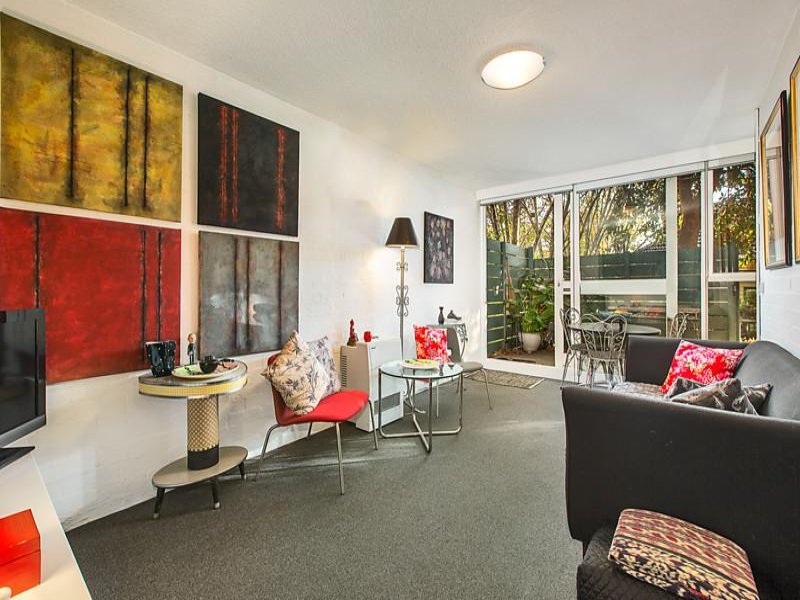 C2/87 Haines Street, North Melbourne
- Print Image 1