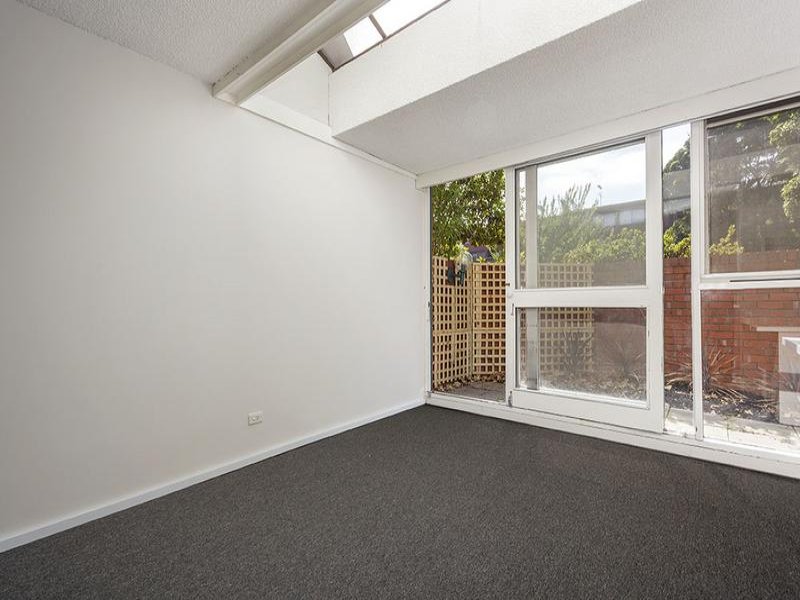 C3/85-87 Haines Street, North Melbourne
- Print Image 1