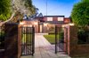 https://images.listonce.com.au/custom/l/listings/1-glamis-street-newtown-vic-3220/653/00144653_img_03.jpg?W1IX9EuTWSM