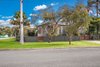 https://images.listonce.com.au/custom/l/listings/1-merrangbaur-street-lakes-entrance-vic-3909/126/01058126_img_19.jpg?doFtl4jwNHk