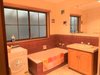 https://images.listonce.com.au/custom/l/listings/1-scarborough-close-point-lonsdale-vic-3225/635/00909635_img_05.jpg?ePL-SubPwRw