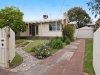 https://images.listonce.com.au/custom/l/listings/1-tiverton-street-belmont-vic-3216/308/00473308_img_01.jpg?5-murhtrzNY