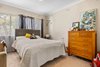 https://images.listonce.com.au/custom/l/listings/10-jennings-street-bairnsdale-vic-3875/421/01149421_img_06.jpg?71DhcN3EKCo