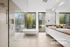 https://images.listonce.com.au/custom/l/listings/10-mercer-parade-newtown-vic-3220/259/01737259_img_13.jpg?oEZOBQCbElk