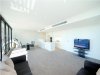 https://images.listonce.com.au/custom/l/listings/1016-8-eastern-beach-road-geelong-vic-3220/096/00473096_img_14.jpg?TEhW3BqxM9M