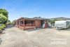 https://images.listonce.com.au/custom/l/listings/121-rollins-road-bell-post-hill-vic-3215/411/01848411_img_10.jpg?L-tPQJt0Ods