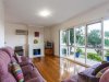 https://images.listonce.com.au/custom/l/listings/13-varydale-avenue-torquay-vic-3228/562/00473562_img_09.jpg?1zs2DXp6bKk