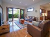 https://images.listonce.com.au/custom/l/listings/136-noble-street-newtown-vic-3220/294/00473294_img_10.jpg?B2lhZOjVCR0