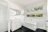 https://images.listonce.com.au/custom/l/listings/14-morrison-street-bairnsdale-vic-3875/465/01967465_img_10.jpg?6GbXO2WWpGE
