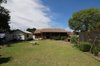 https://images.listonce.com.au/custom/l/listings/14-pinnock-street-bairnsdale-vic-3875/564/00512564_img_09.jpg?ZR_3ApuXCMA