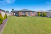 https://images.listonce.com.au/custom/l/listings/14-schaeche-court-eastwood-vic-3875/638/01723638_img_14.jpg?NJq1yNw2EqE