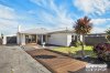 https://images.listonce.com.au/custom/l/listings/17-autumn-street-belmont-vic-3216/265/00402265_img_01.jpg?epgkV_DRhik