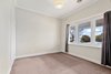 https://images.listonce.com.au/custom/l/listings/19-ross-street-bairnsdale-vic-3875/427/01123427_img_11.jpg?EKpeoS95Y58