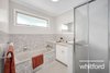 https://images.listonce.com.au/custom/l/listings/2-mayfair-drive-newtown-vic-3220/325/01888325_img_09.jpg?qzZe7F5Enzc