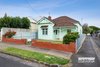 https://images.listonce.com.au/custom/l/listings/23-manning-street-newtown-vic-3220/348/01021348_img_10.jpg?TDvvrmqBL1g