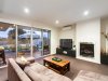 https://images.listonce.com.au/custom/l/listings/24-lahinch-mews-torquay-vic-3228/525/00473525_img_05.jpg?HUIC2ATW5BU