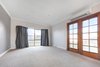 https://images.listonce.com.au/custom/l/listings/25-turnbull-street-bairnsdale-vic-3875/635/01907635_img_11.jpg?2tXu8s31m5M