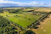 https://images.listonce.com.au/custom/l/listings/250-bengworden-road-bairnsdale-vic-3875/016/01724016_img_23.jpg?yA8aBTSRWD0