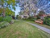 https://images.listonce.com.au/custom/l/listings/27-aberdeen-street-newtown-vic-3220/134/00473134_img_14.jpg?2U_zc4ereho