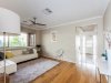 https://images.listonce.com.au/custom/l/listings/31-longshore-street-torquay-vic-3228/567/00473567_img_21.jpg?ifoUA4M-U0A